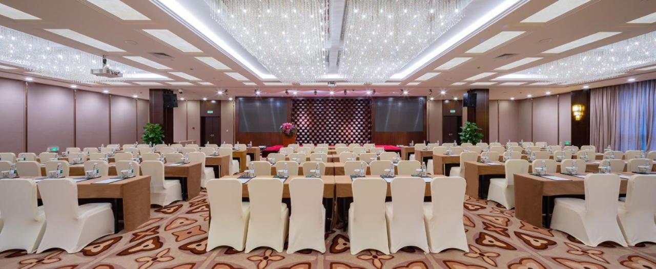 Broadway Mansions Hotel - On The Bund Σανγκάη Εξωτερικό φωτογραφία