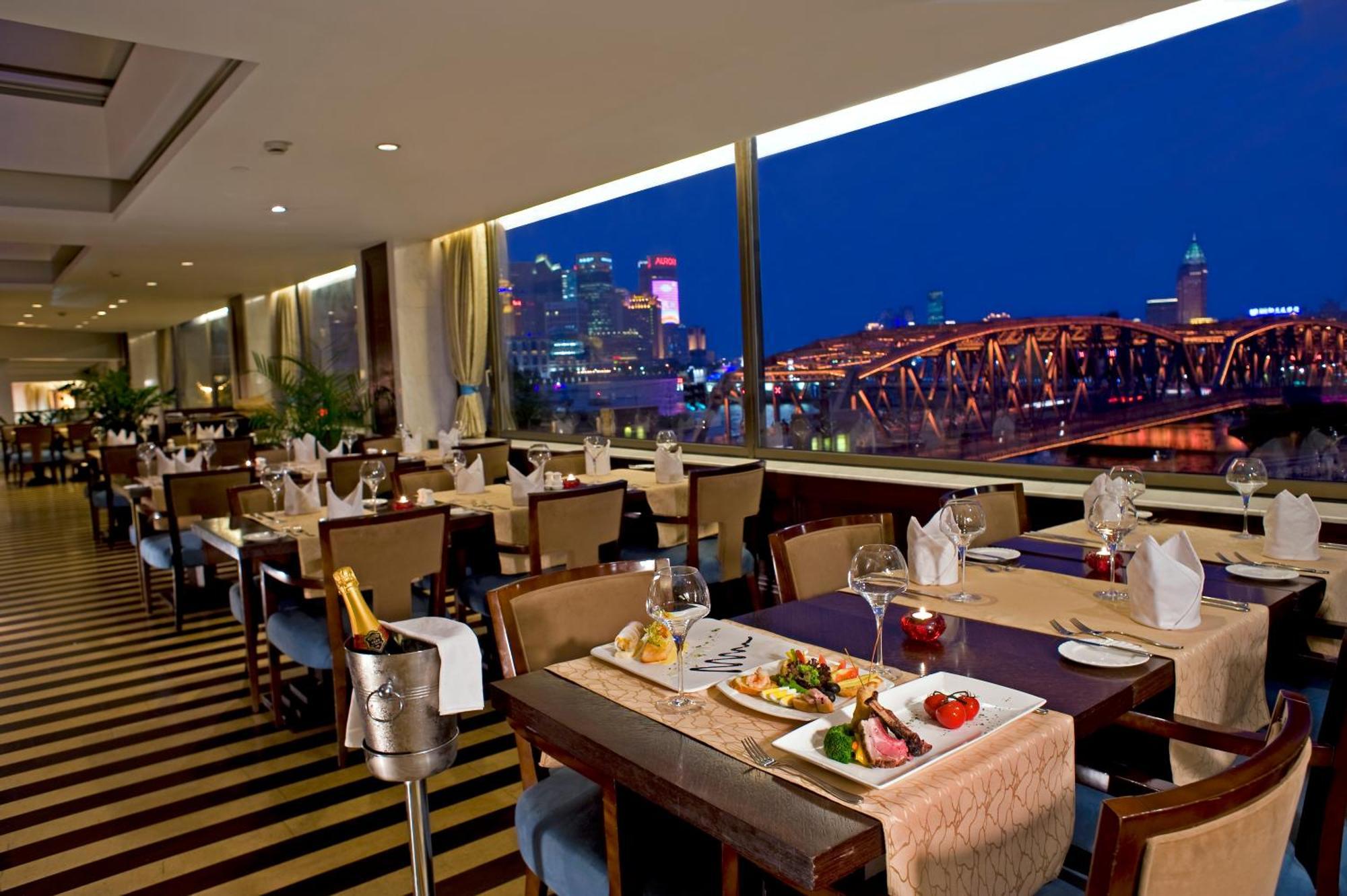Broadway Mansions Hotel - On The Bund Σανγκάη Εστιατόριο φωτογραφία